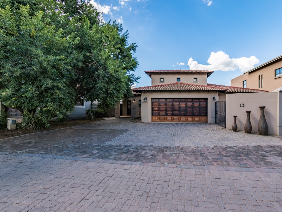 4 Bedroom Property for Sale in Club Milos Estate Free State